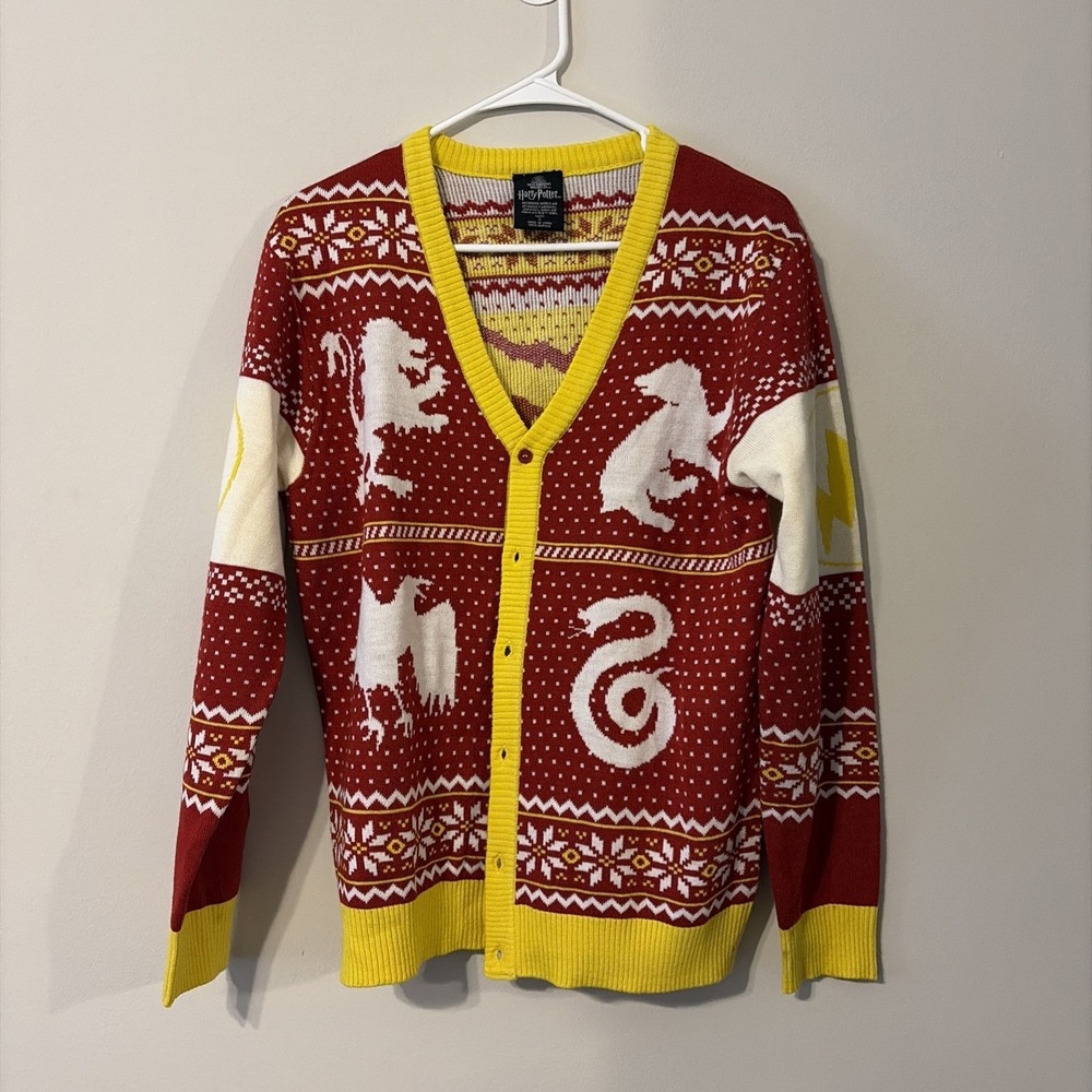 Wizarding World Harry Potter HOGWARTS BUTTON UP CARDIGAN RED SWEATER Size S